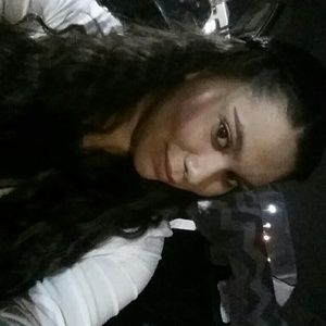 Meet your Posher, Evelin