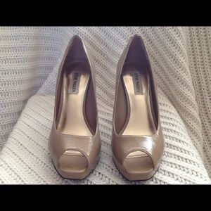 Nude Steve Madden peep toe heels