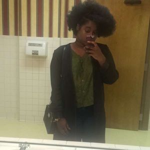 Meet your Posher, Camille