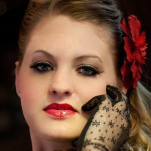 Meet your Posher, Crystal