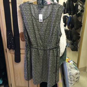 Forever 21 Dress - 3X - Black/Cream