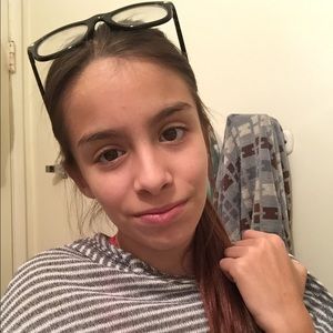 Meet your Posher, Angela