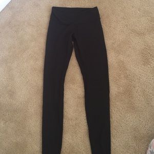Lulu lemon wunder unders
