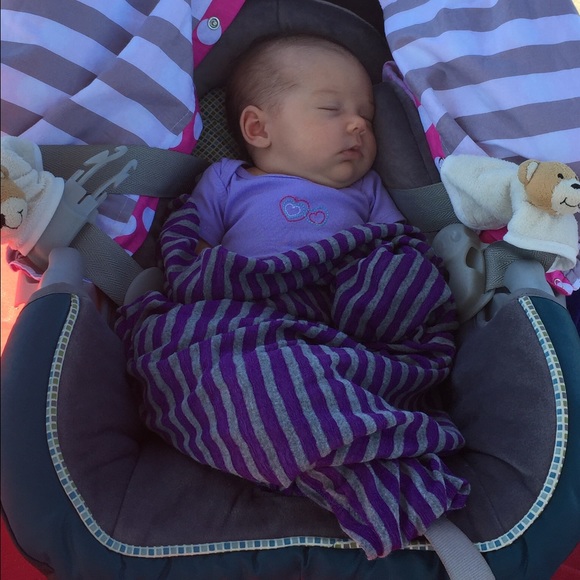 Meet your Posher, Janelle - Picture 1 of 1