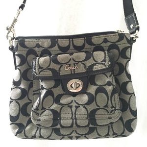 Coach Signature Swingpack Crossbody Bag