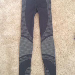 Lulu lemon tights