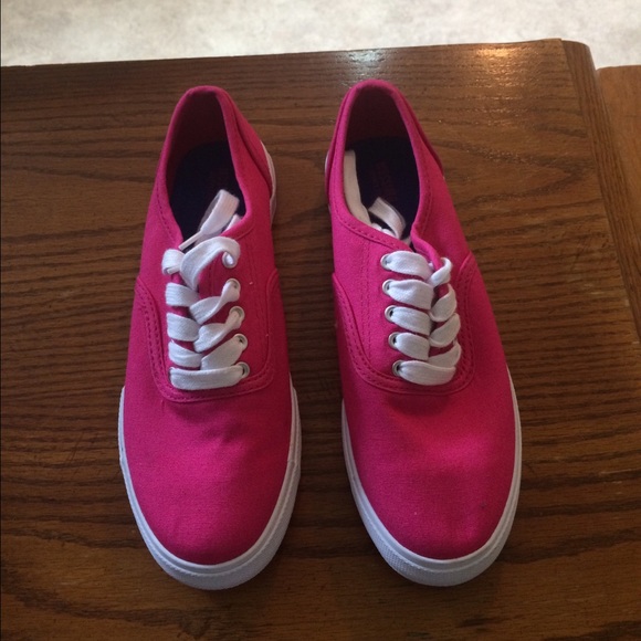 Hot Pink Tennis Shoes