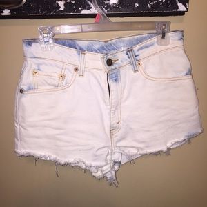 Bleached high waisted jean shorts