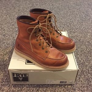 Women's Frye Dakota Wedge sz. 7