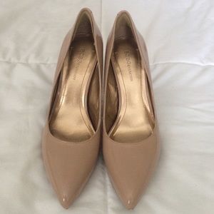 BCBGeneration nude pumps, size 8