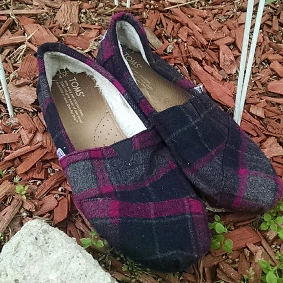 Toms