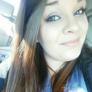 Meet your Posher, Kirstie