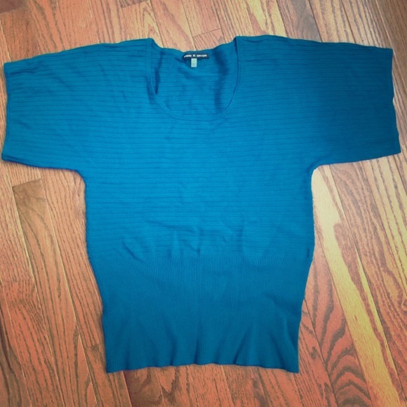 ⬇️ Cable & Gauge Peacock Blue Lightweight Sweater