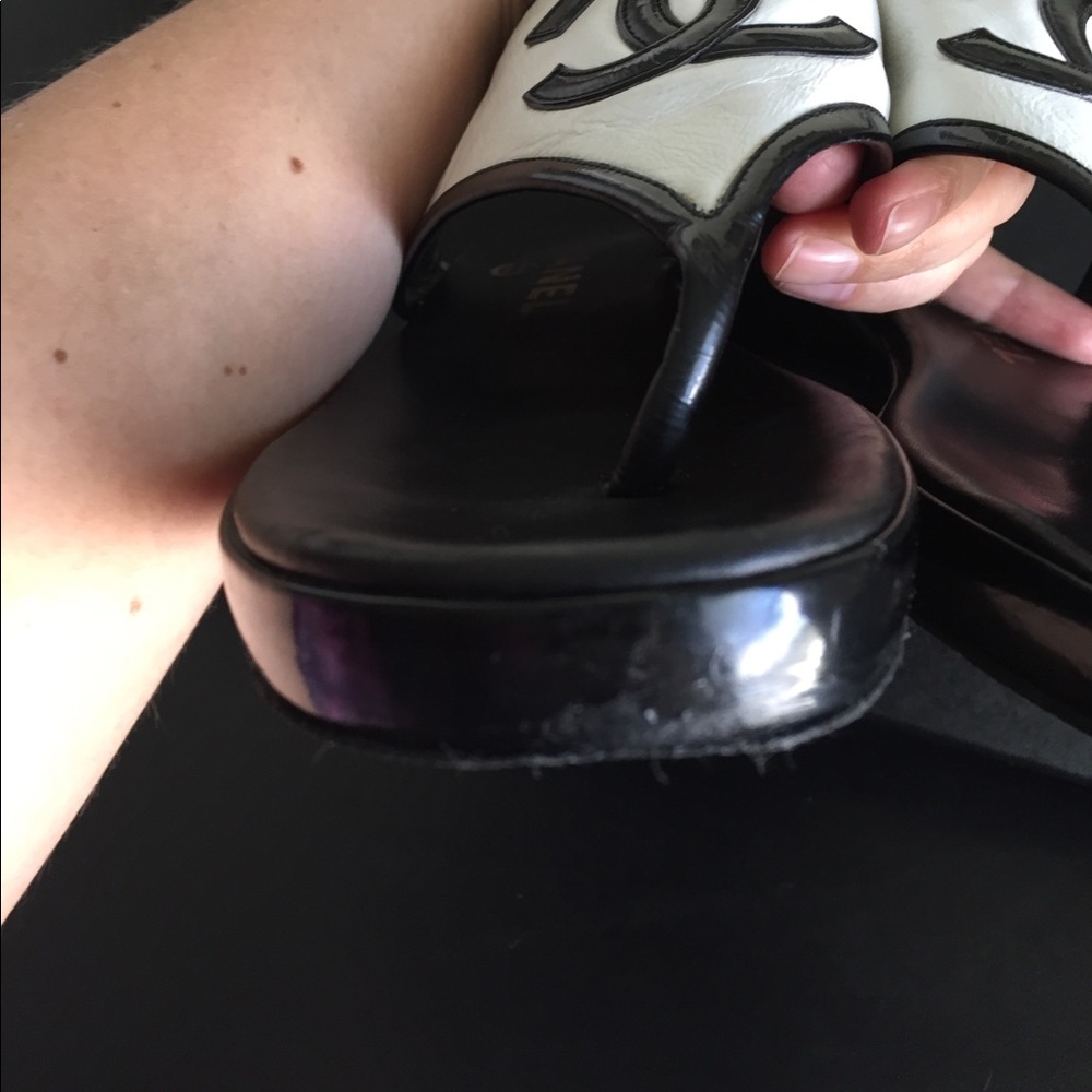 SOLD!!!! Authentic CHANEL strapped ankle heels - Picture 6 of 8