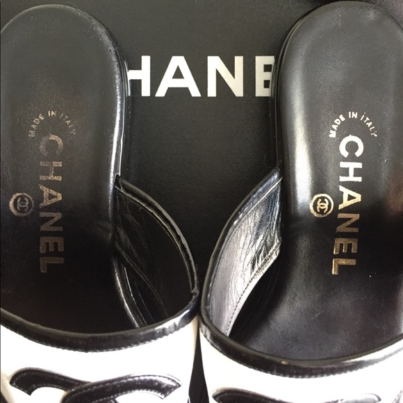 SOLD!!!!  Authentic CHANEL strapped ankle heels - Picture 4 of 8