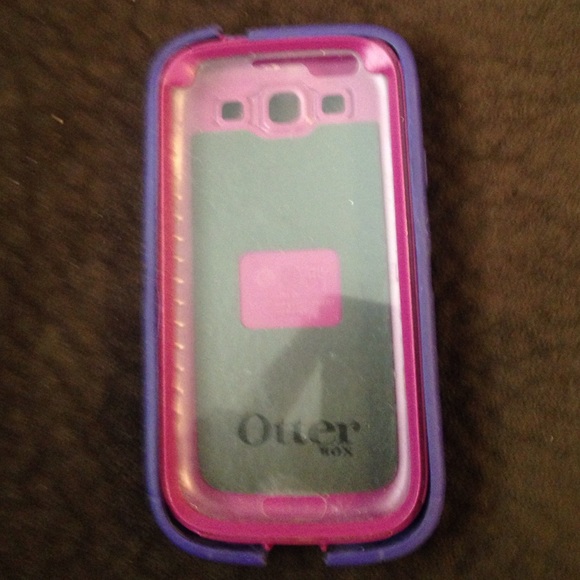 Galaxy S3 Otter box phone case - Picture 2 of 4