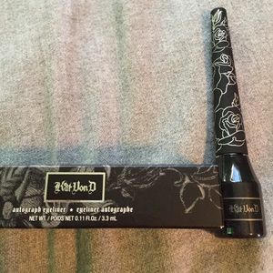 Kat Von D eyeliner