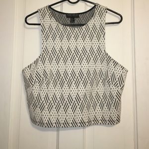 FOREVER21+ Geometric Crop Top