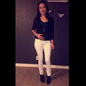 Meet your Posher, Karina