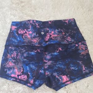 Lululemon boogie shorts
