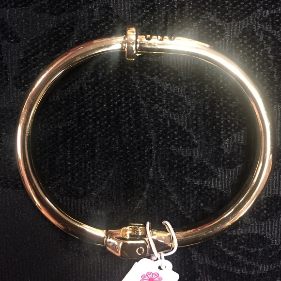 Screw gold color bracelet - Picture 3 of 3