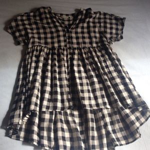 Anthropologie check swing top in size large