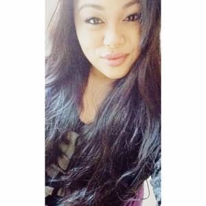 Meet your Posher, Flory