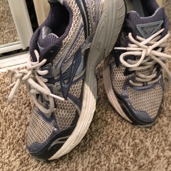 Brooks shoes
