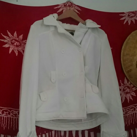 Pea coat