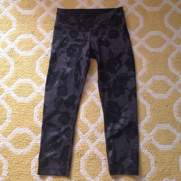 Lululemon Crops