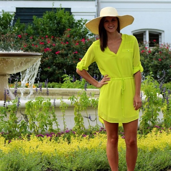 Yellow spring dress