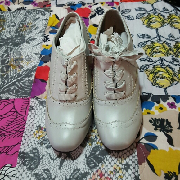 Brand New Retro Shoes