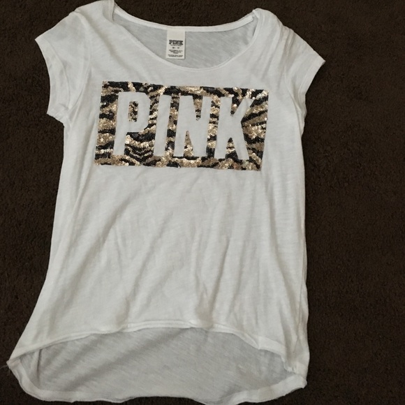 Pink vs t-shirt