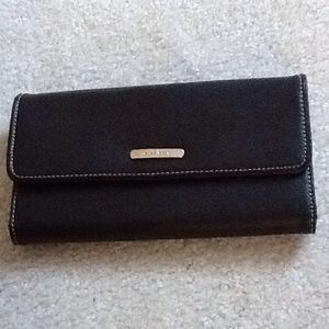 Blank Nine West Women's Trifold Wallet *New*
