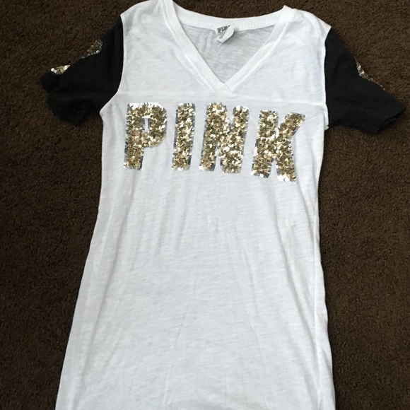 Pink vs t-shirt