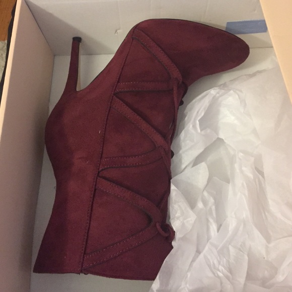 Burgundy Boot Heels - Picture 4 of 4