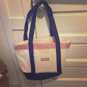 Vineyard Vines medium tote