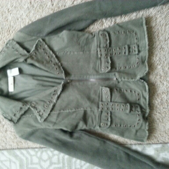Jacket - Picture 1 of 2