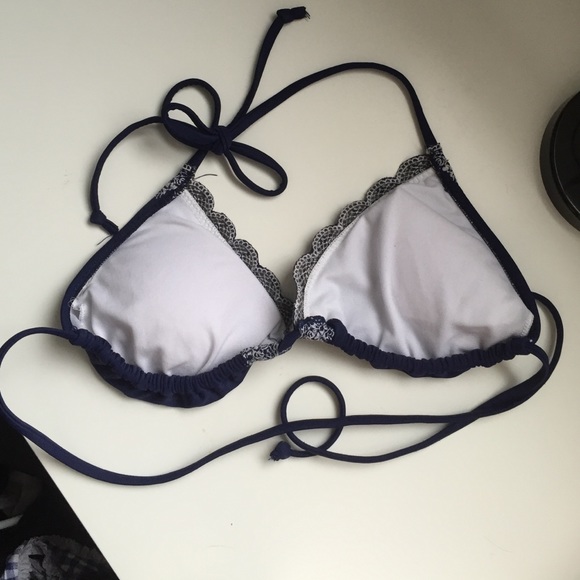 SOLD Navy blue and white bikini top - Picture 2 of 2