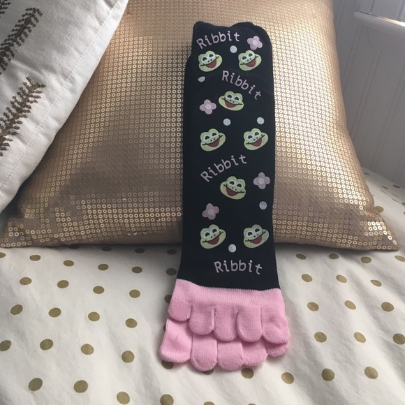 cute frog socks