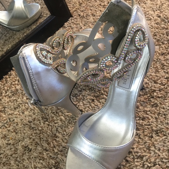 Prom heels