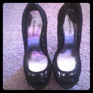 Bebe Lace Peep Toe Pump with Platform - Size 7M