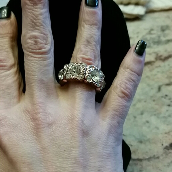 Ring - Picture 4 of 4