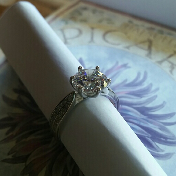 3 Carat Lab Created Diamond Ring - Picture 4 of 4