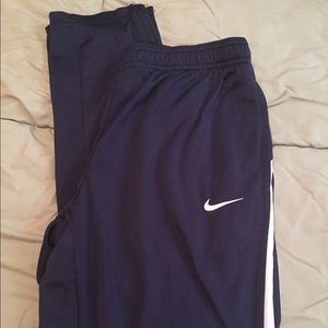 ‼️Sold on Ⓜ️erc🅰ri‼ Nike women's track pants