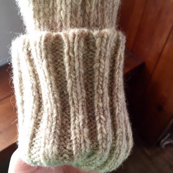 Boston Trader's Wool Sweater - Picture 3 of 4