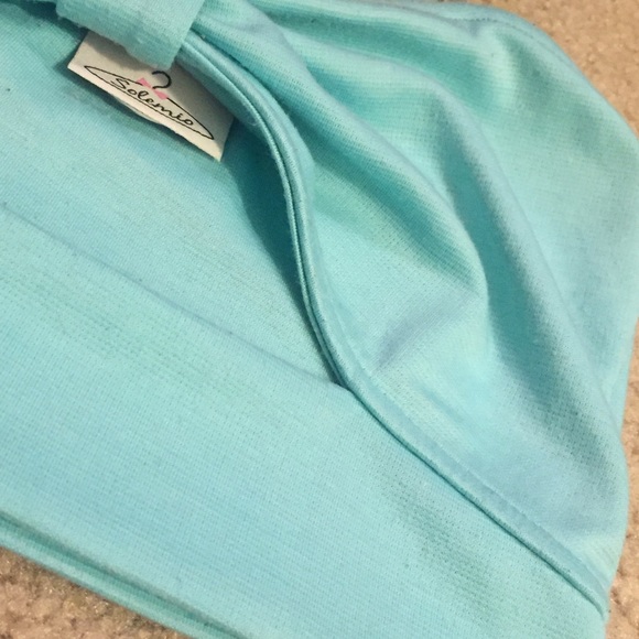 Mint Crop Top - Picture 3 of 4
