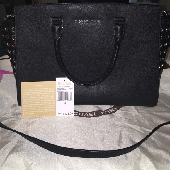 🔴SOLD🔴Michael Kors Large Black Leather Selma
