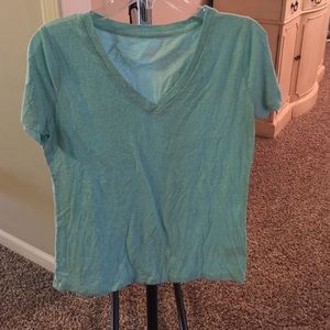 Mossimo tshirt