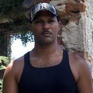 Meet your Posher, Anibal